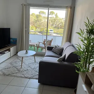  Appartement Lumineux Climatise Avec Terrasse